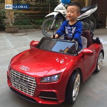 Ô tô điện cho bé Phun sơn dáng Audi TTS BBT-9999